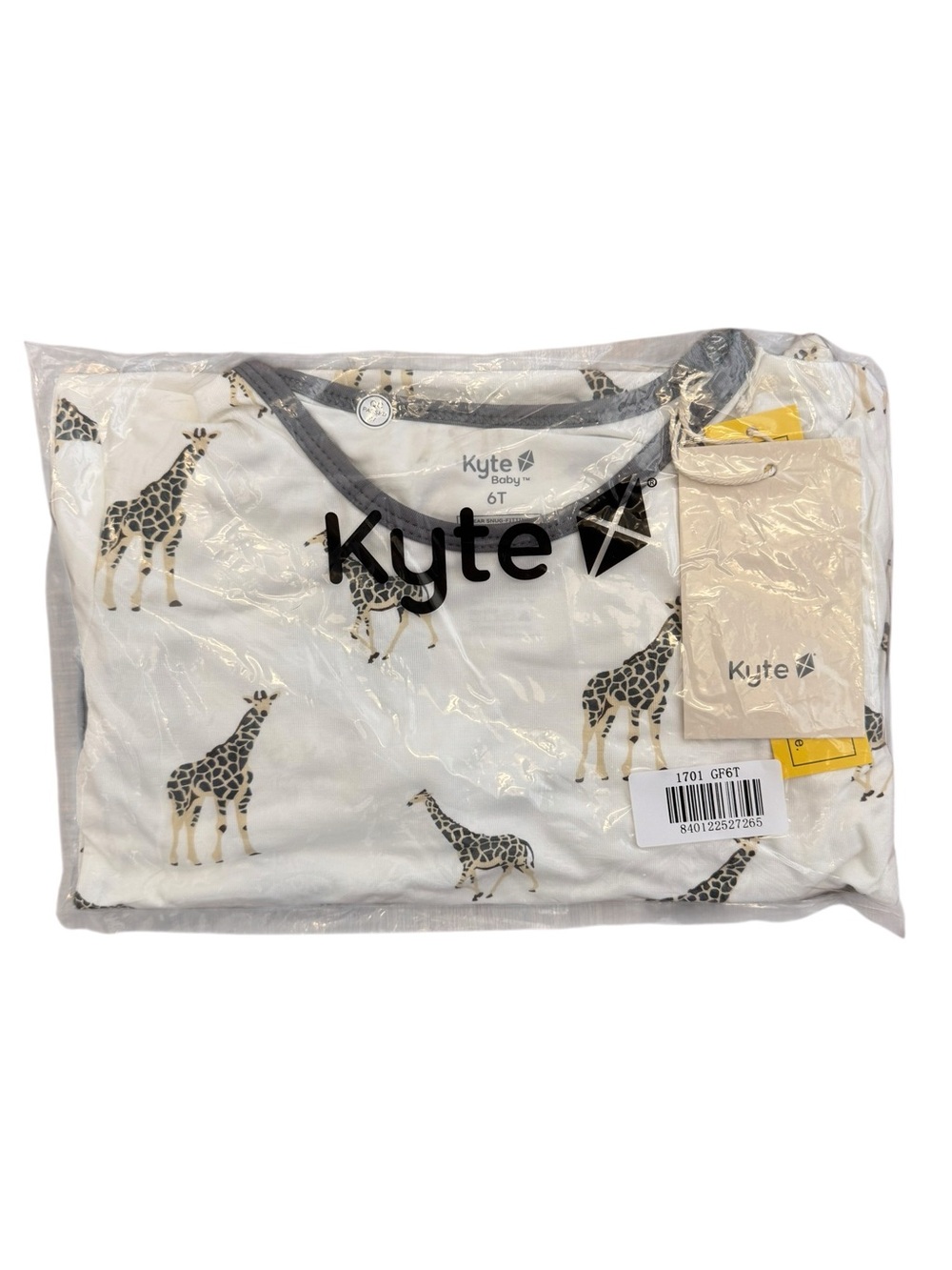 Kyte Baby Bamboo Giraffe Long Sleeve Pajama Set
6T NWT - Picture 2 of 5